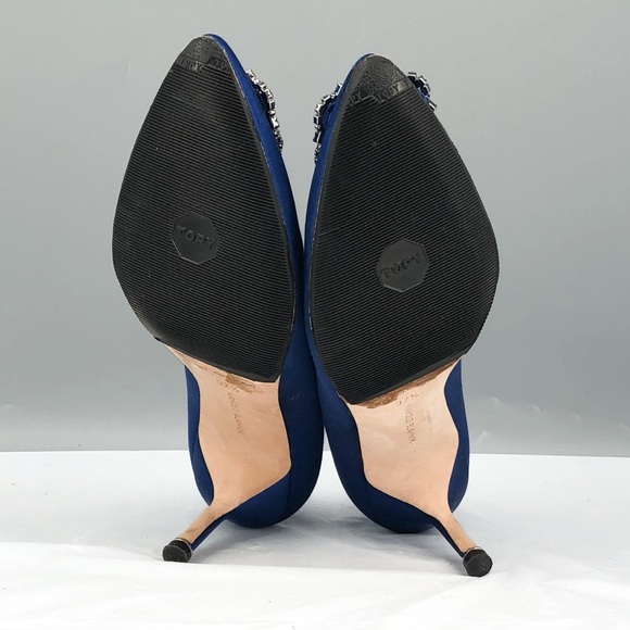 Manolo Blahnik Hangisi 70 Blue Satin Crystal Buckle Pumps 37.5 - Picture 6 of 7